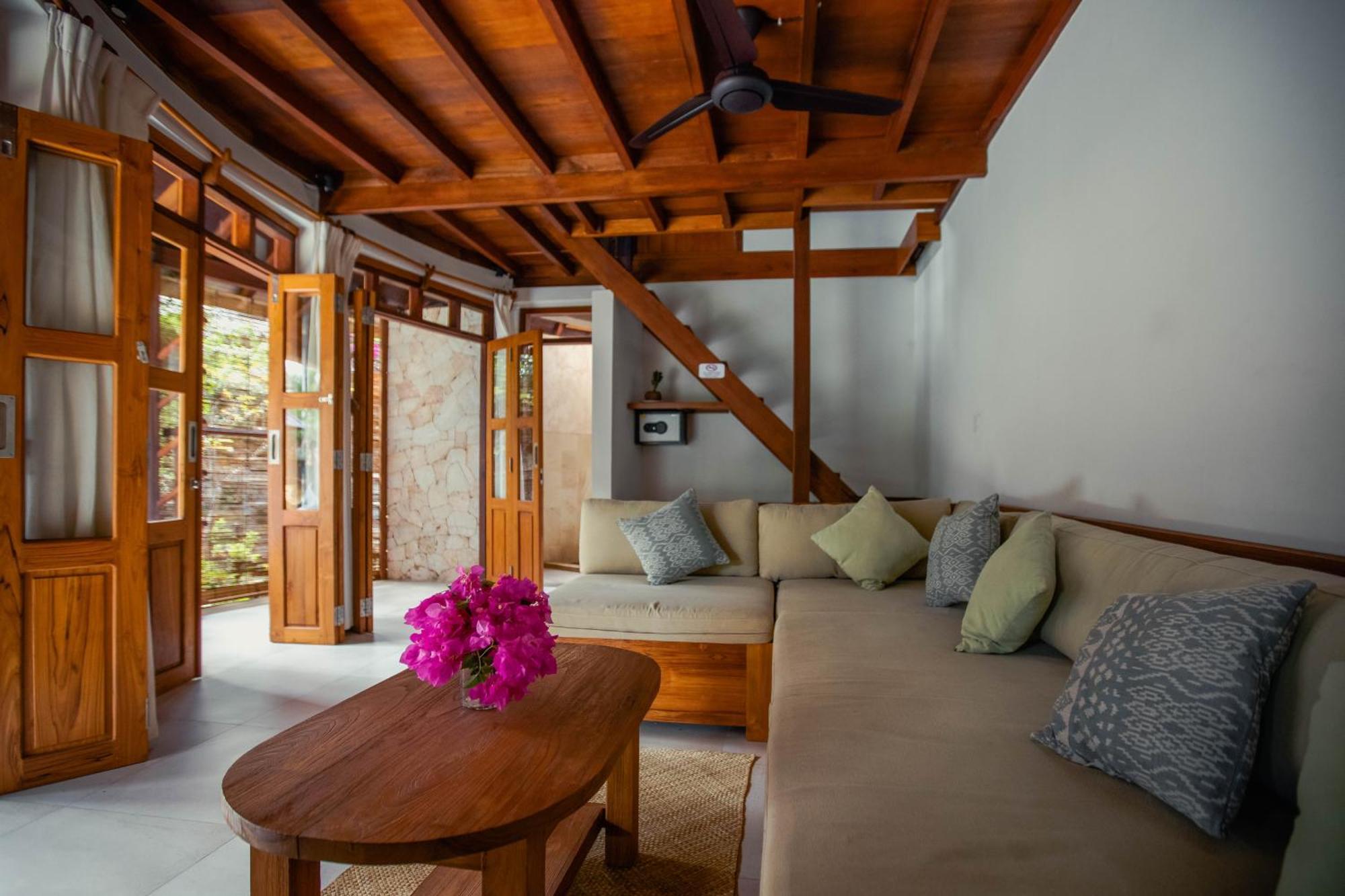 Keong Villas Нембрала Екстериор снимка